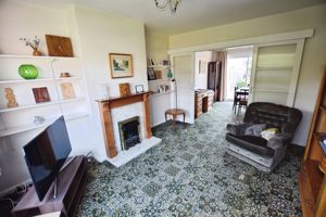 Lounge- click for photo gallery